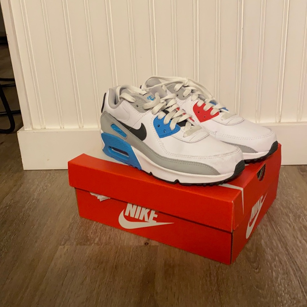Nike Air Max 90